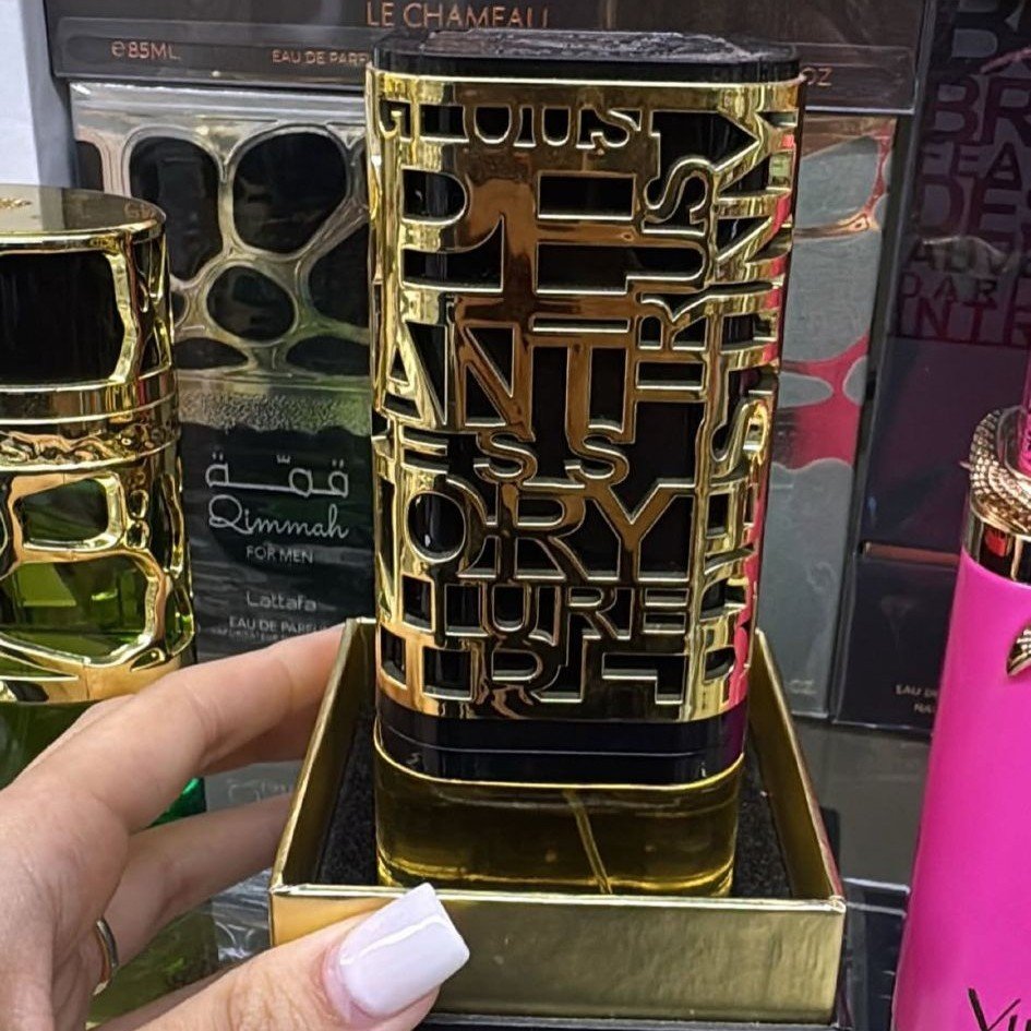 e3510826-a60e-467b-be33-75b4590ac3ef